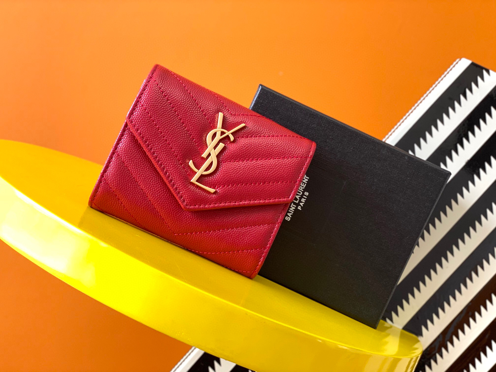 생로랑  여자  반지갑   403943