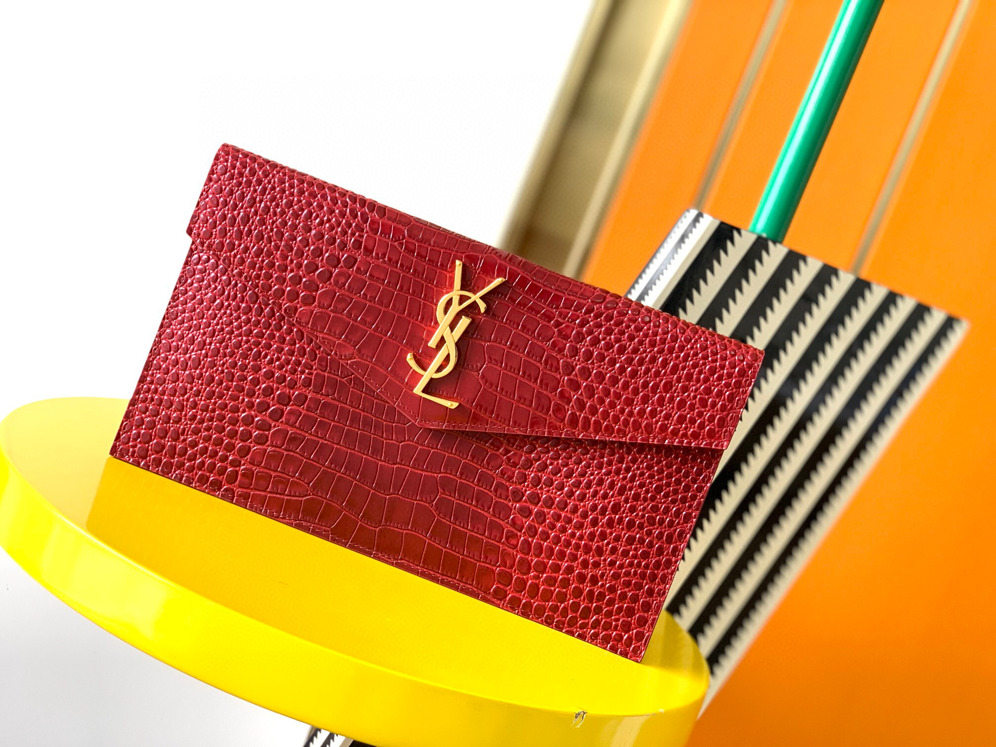 생로랑 클러치백 565739