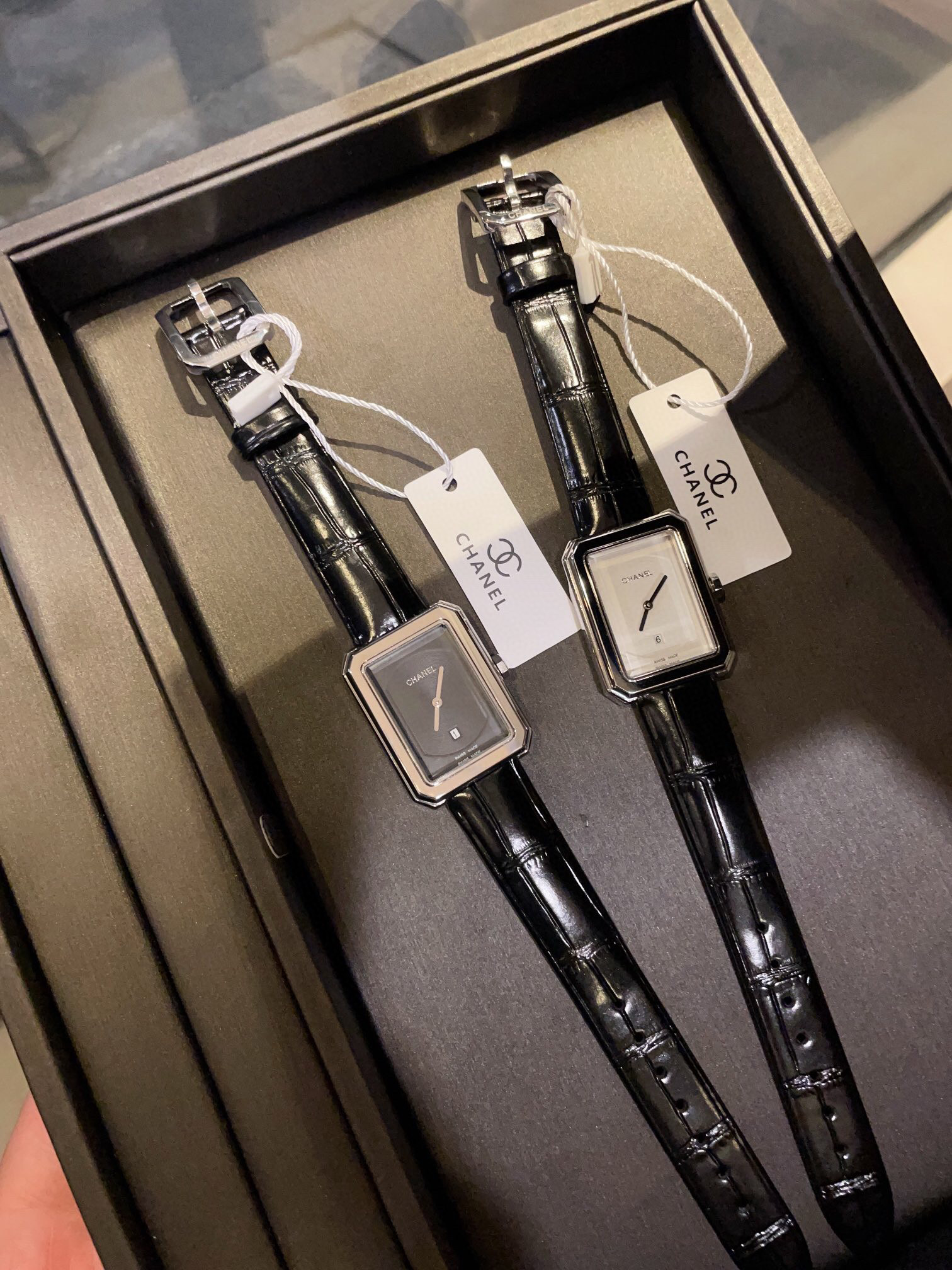 샤넬 A급 여자 시계 2컬러