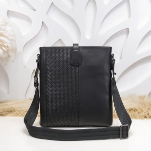 보테가베네타 남자  가방