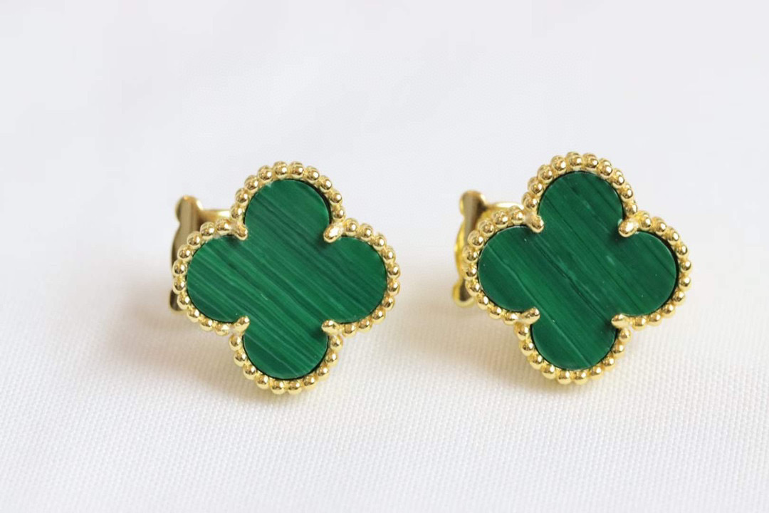 반클리프앤아펠 귀걸이