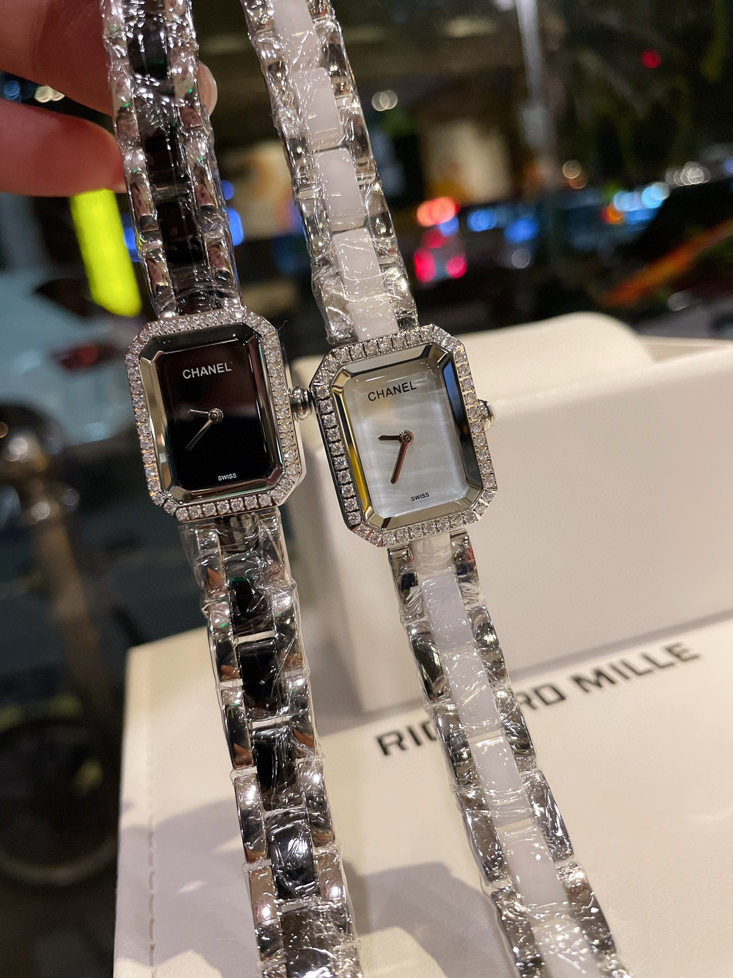 샤넬 A급 여자 시계 2컬러