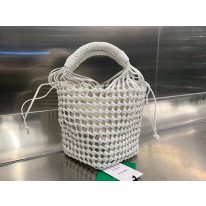 보테가베네타 여자가방 709612
