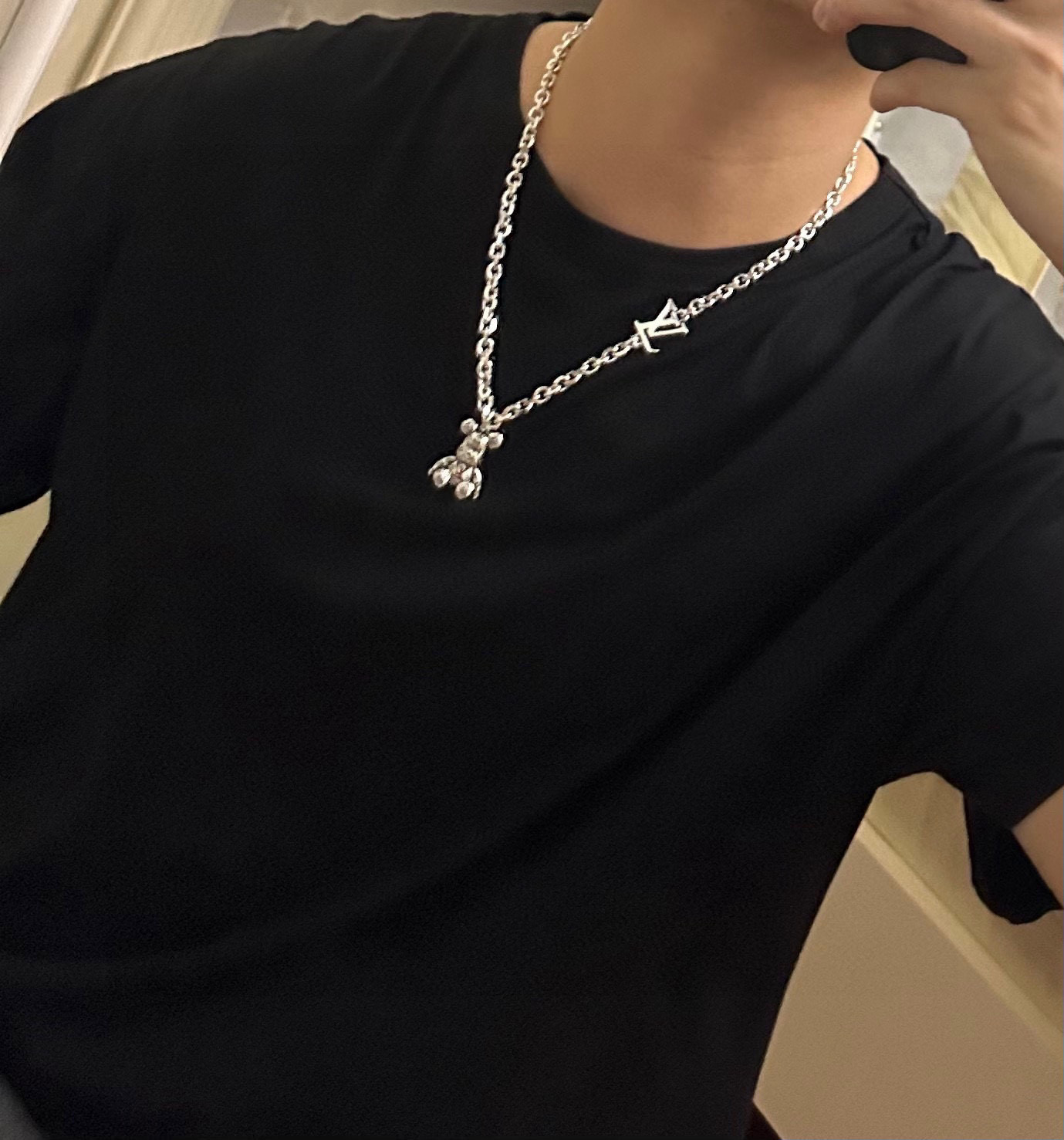 루이비통 목걸이