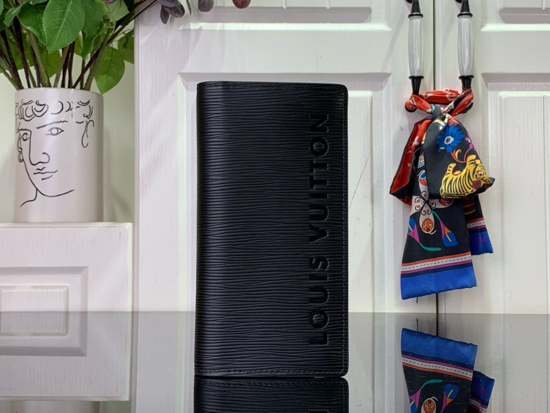 루이비통 남자 장지갑 M83331