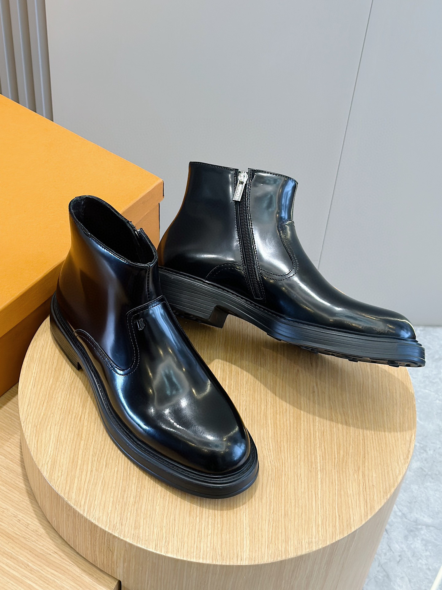 토즈 남자 부츠