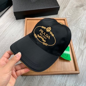 프라다 모자
