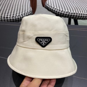 프라다 모자