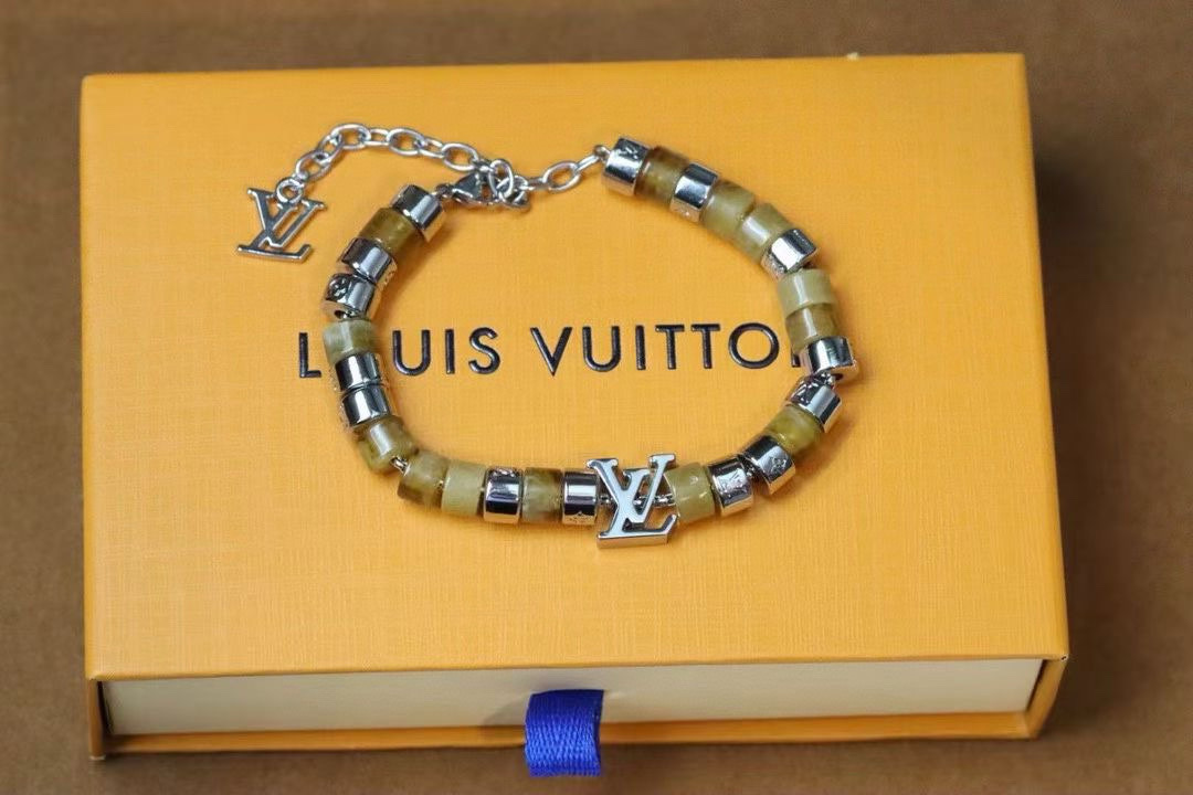 루이비통 팔찌