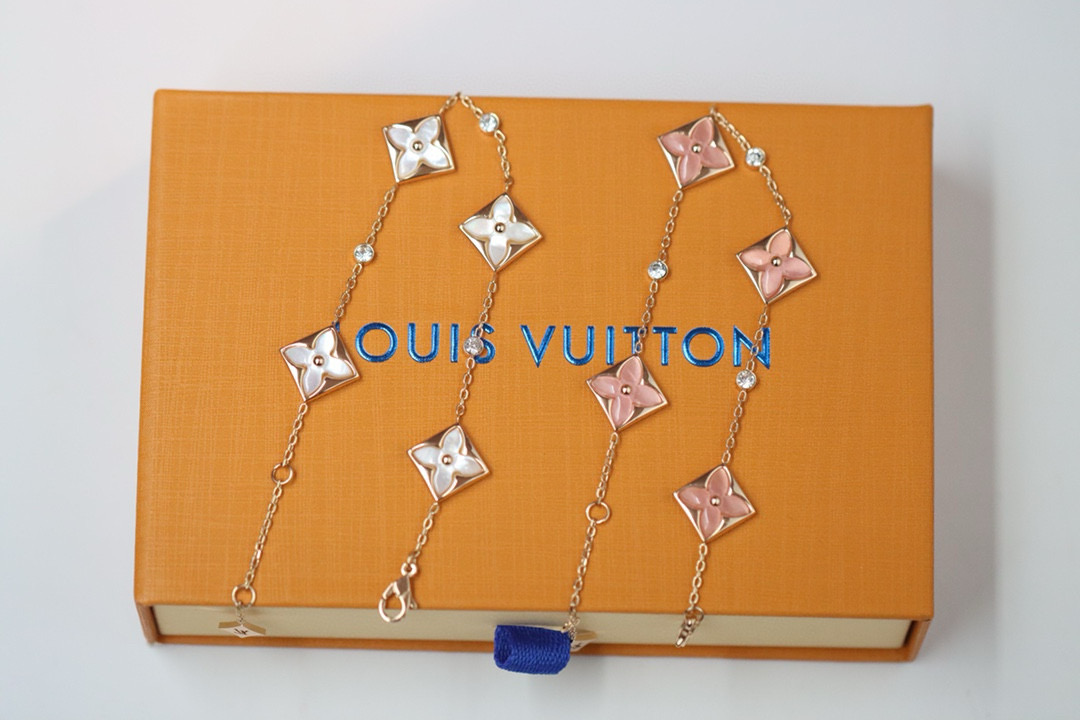 루이비통 팔찌