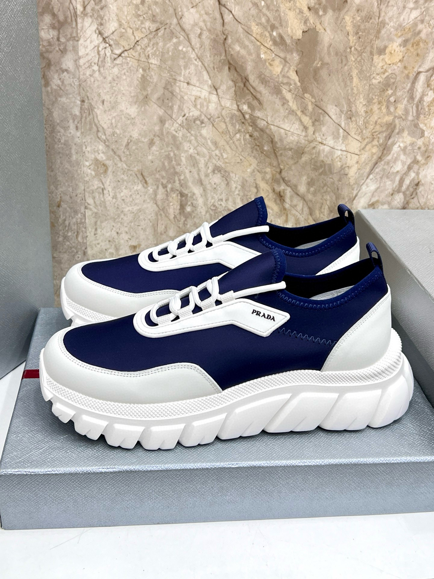 프라다 남자 스니커즈 신발 운동화