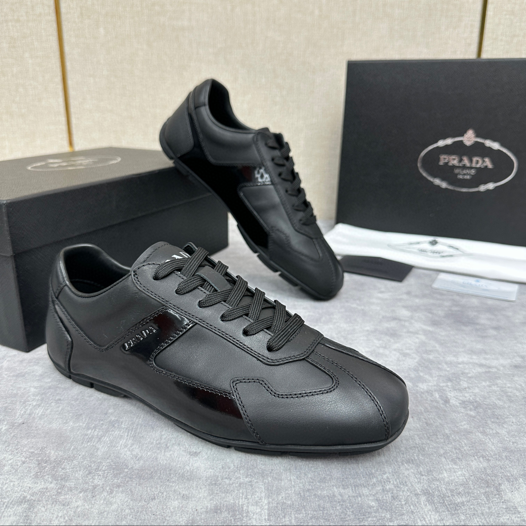프라다 남자 스니커즈 신발 운동화
