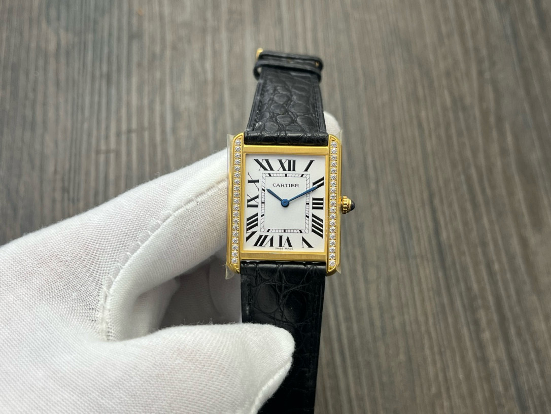 까르띠에 V9공장 미러급 여자시계