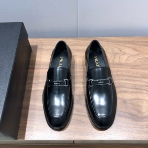 프라다 남자 구두