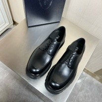 프라다 남자 구두