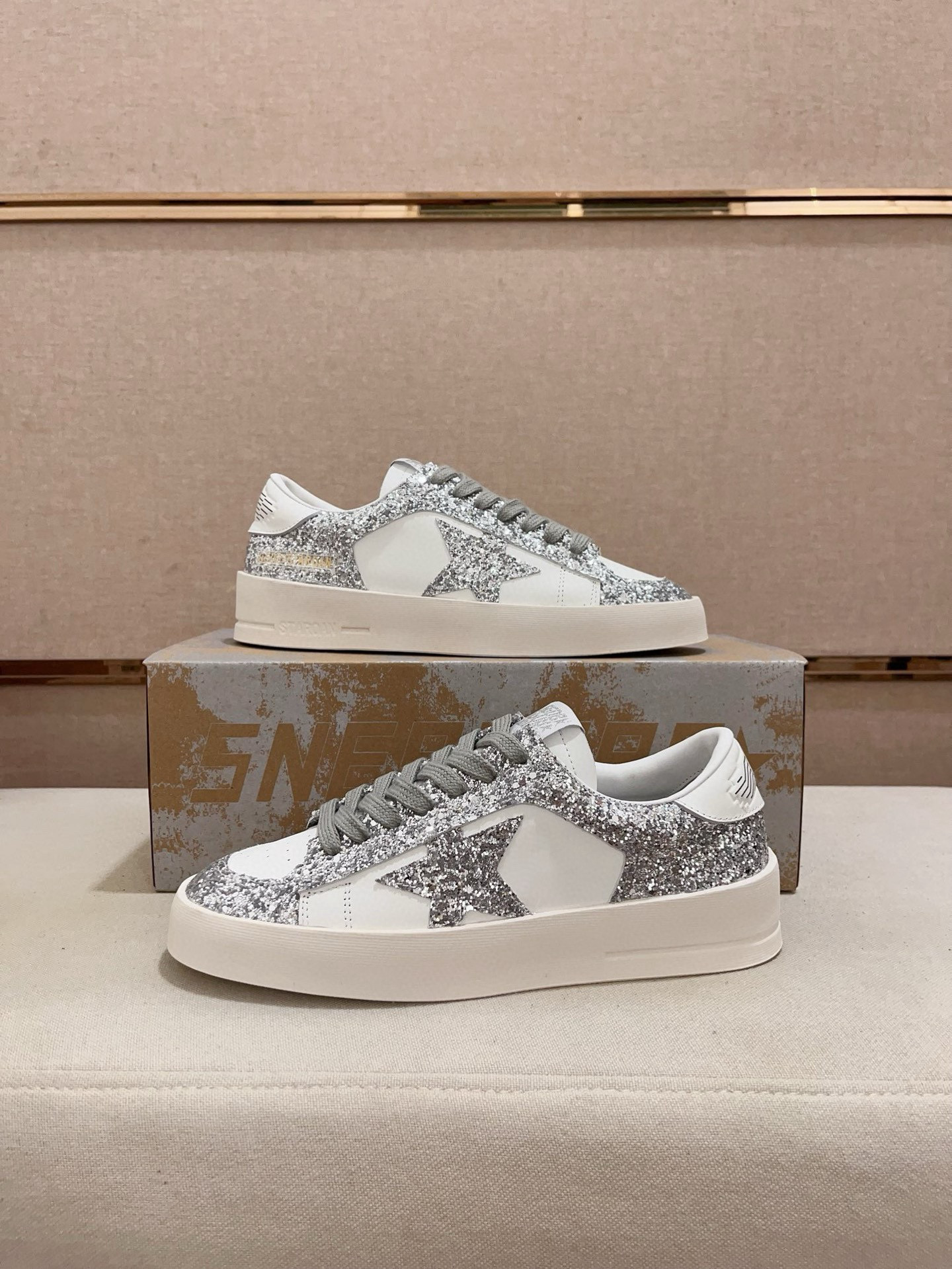 골든구스 키높이 3.5cm 남녀공용 스니커즈 신발 운동화