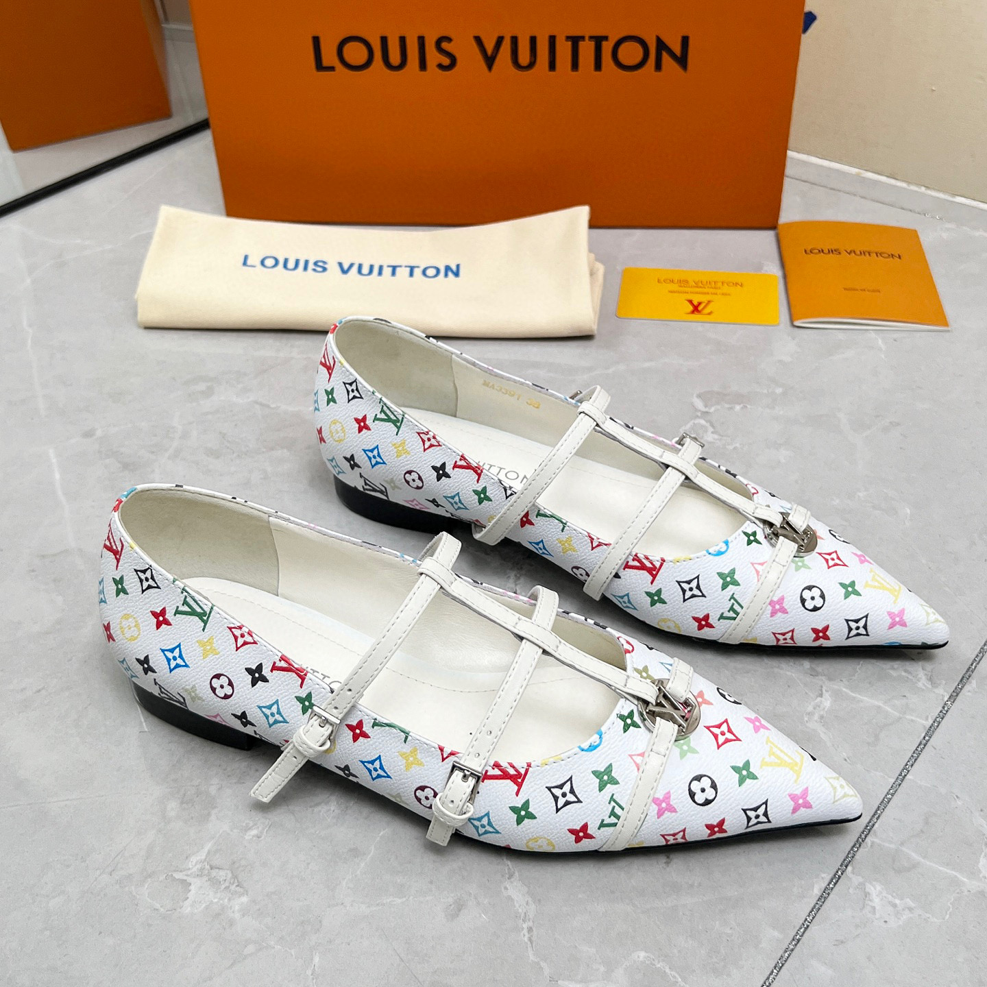 루이비통 여자 구두 1.5cm