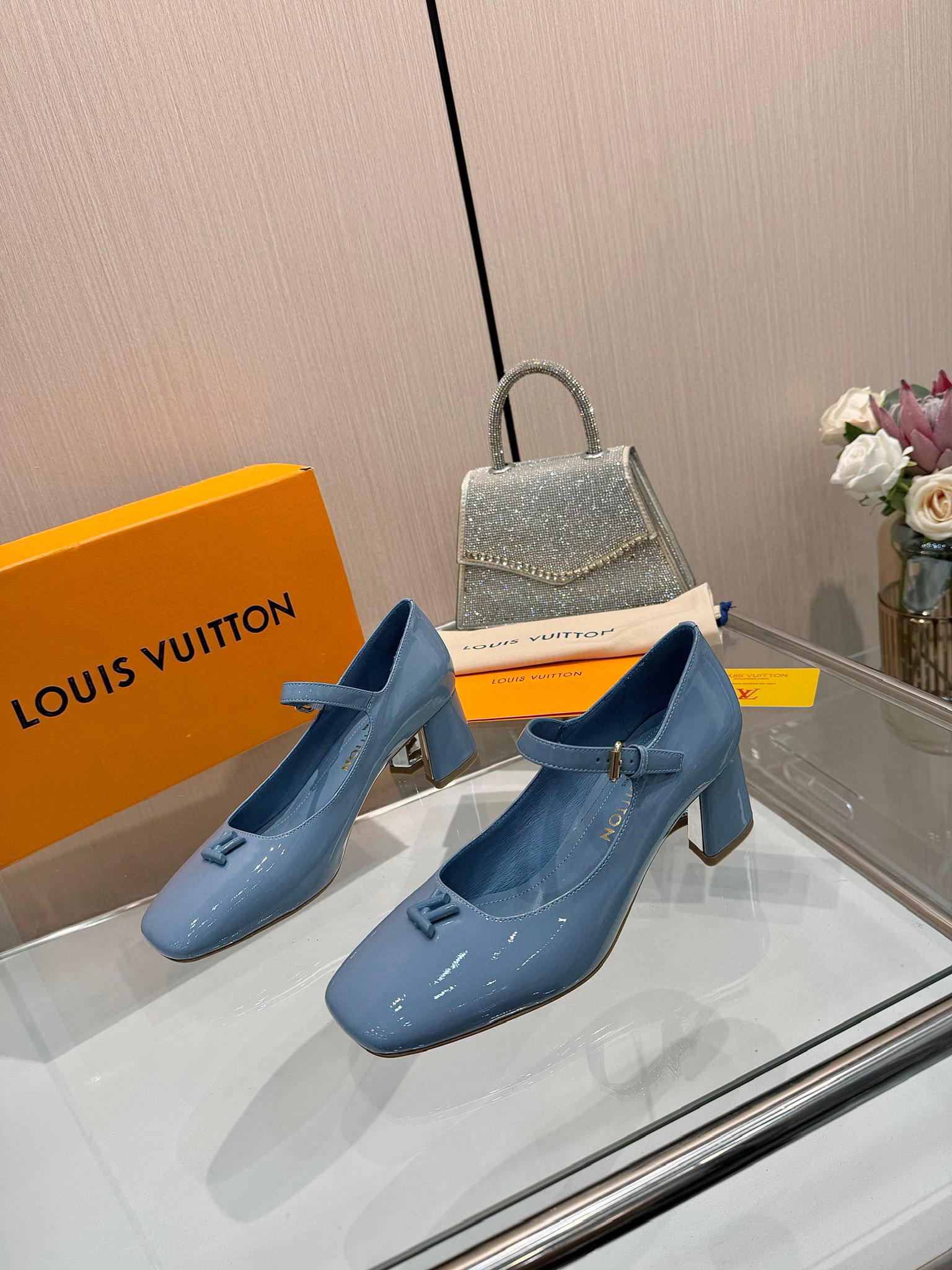 루이비통 여자 구두 5.5cm