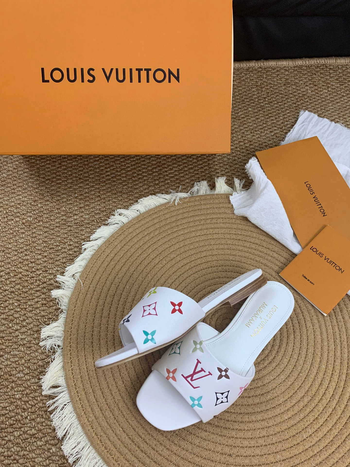 루이비통 여자 슬리퍼