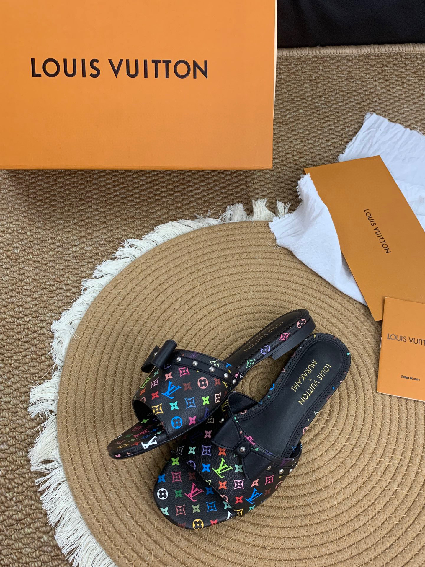 루이비통 여자 슬리퍼