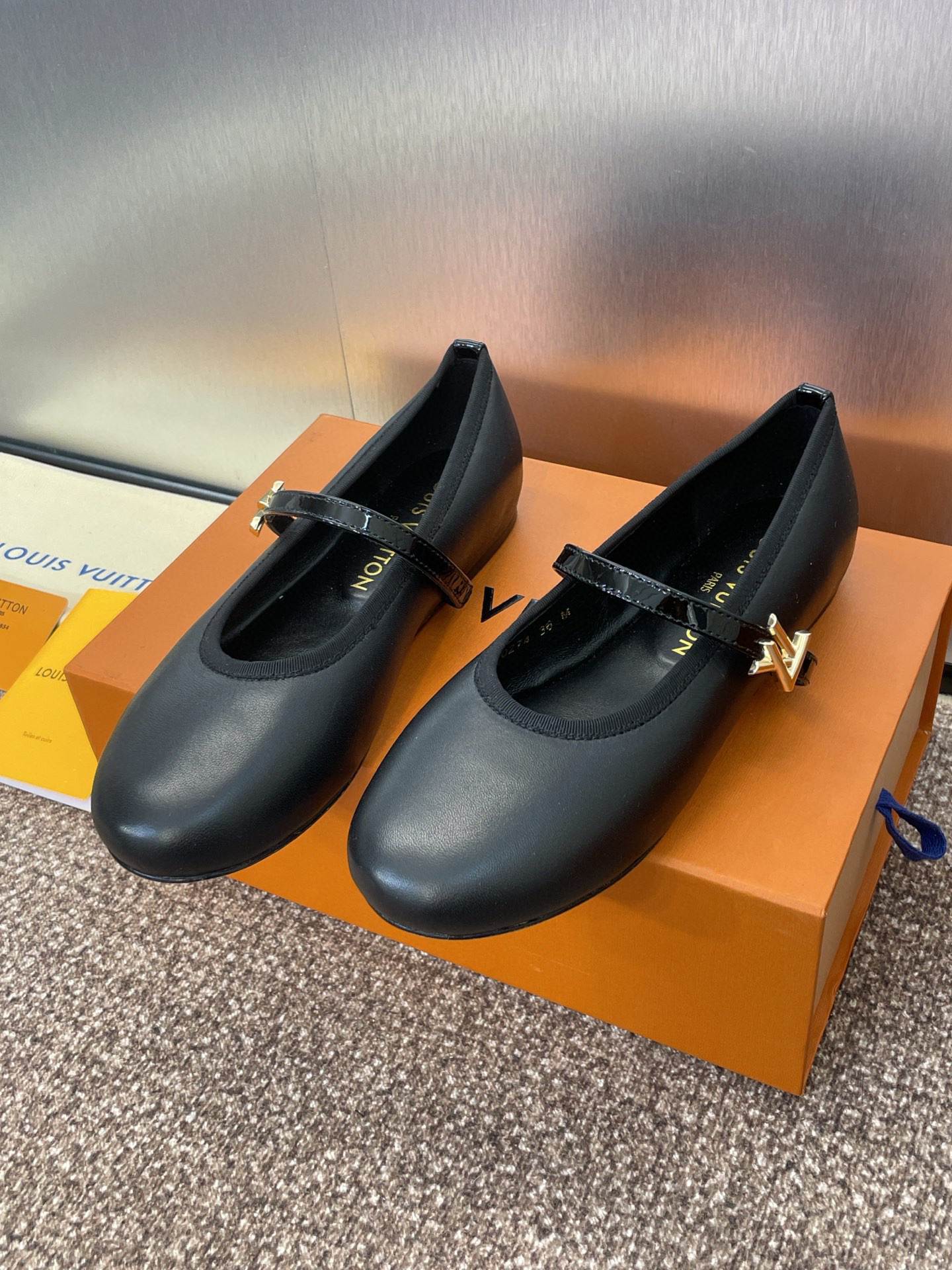 루이비통 여자 구두
