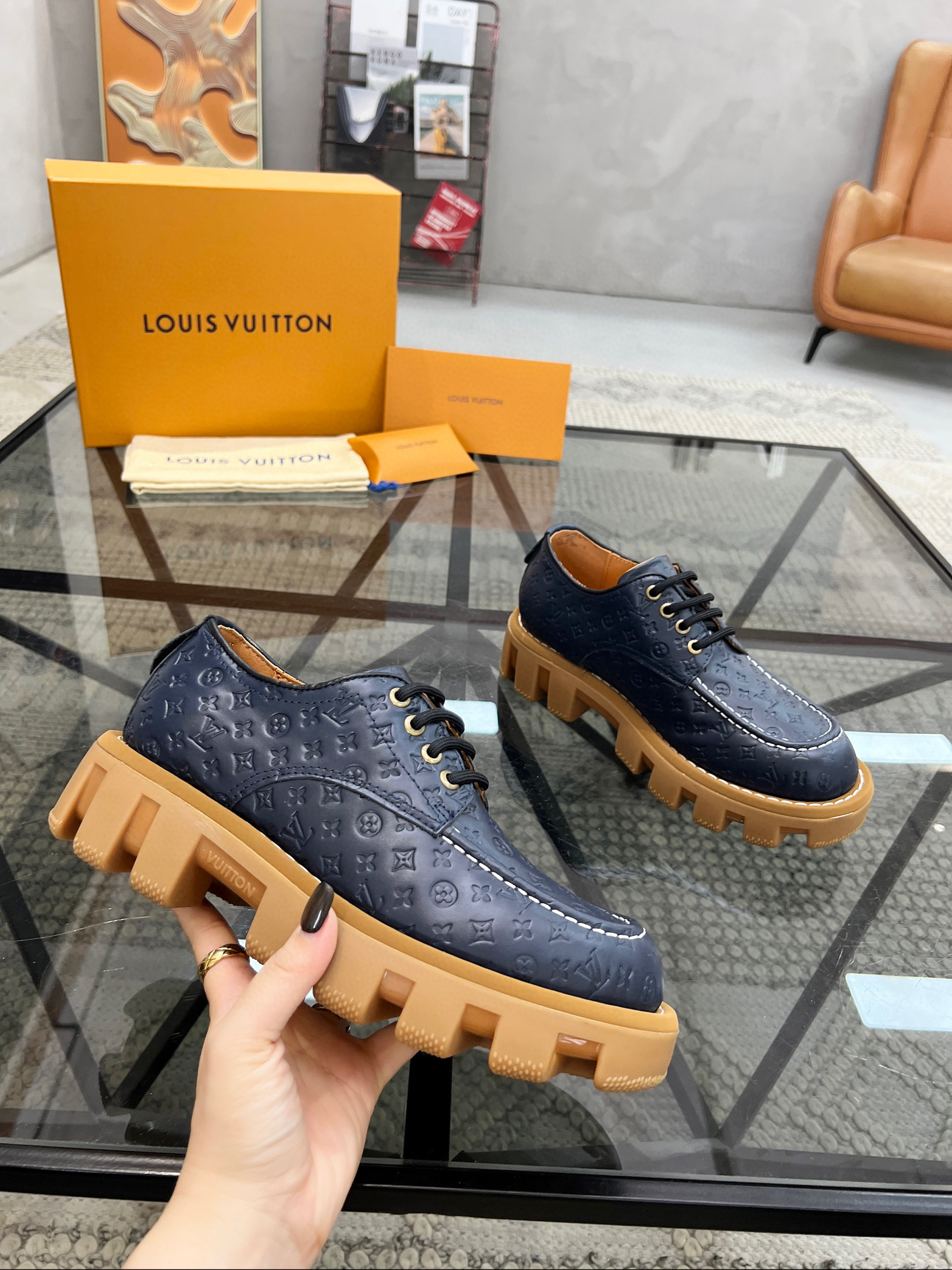 루이비통 남자 신발 운동화 스니커즈