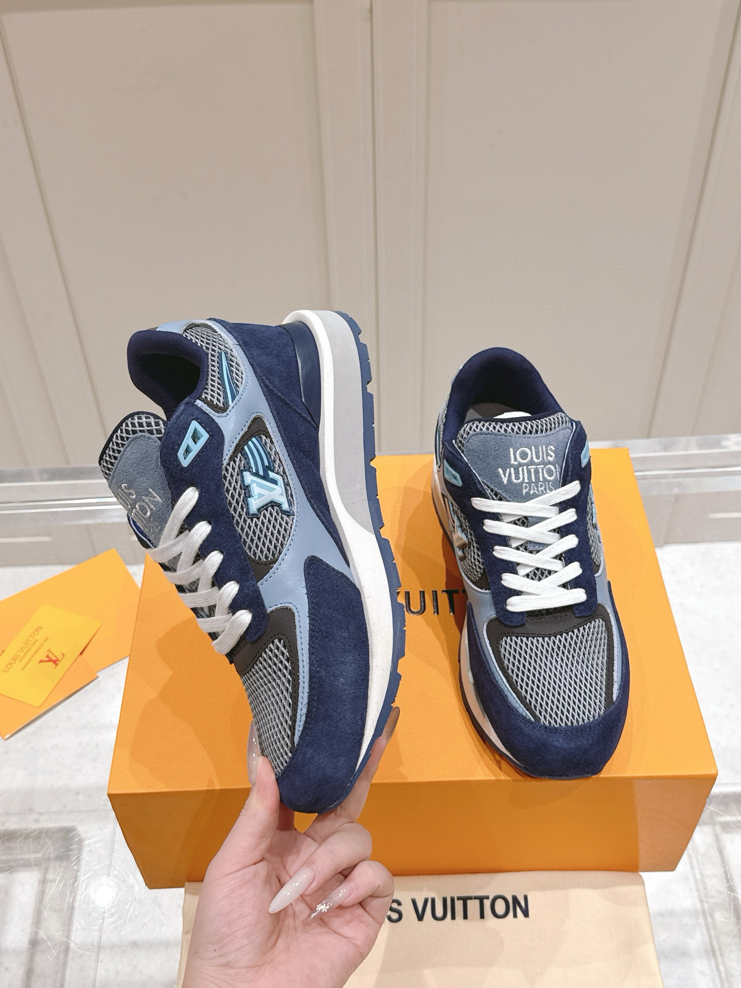 루이비통 4cm 남자 신발 운동화 스니커즈