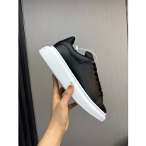 알렉산더 맥퀸 남녀공용 신발 운동화 스니커즈