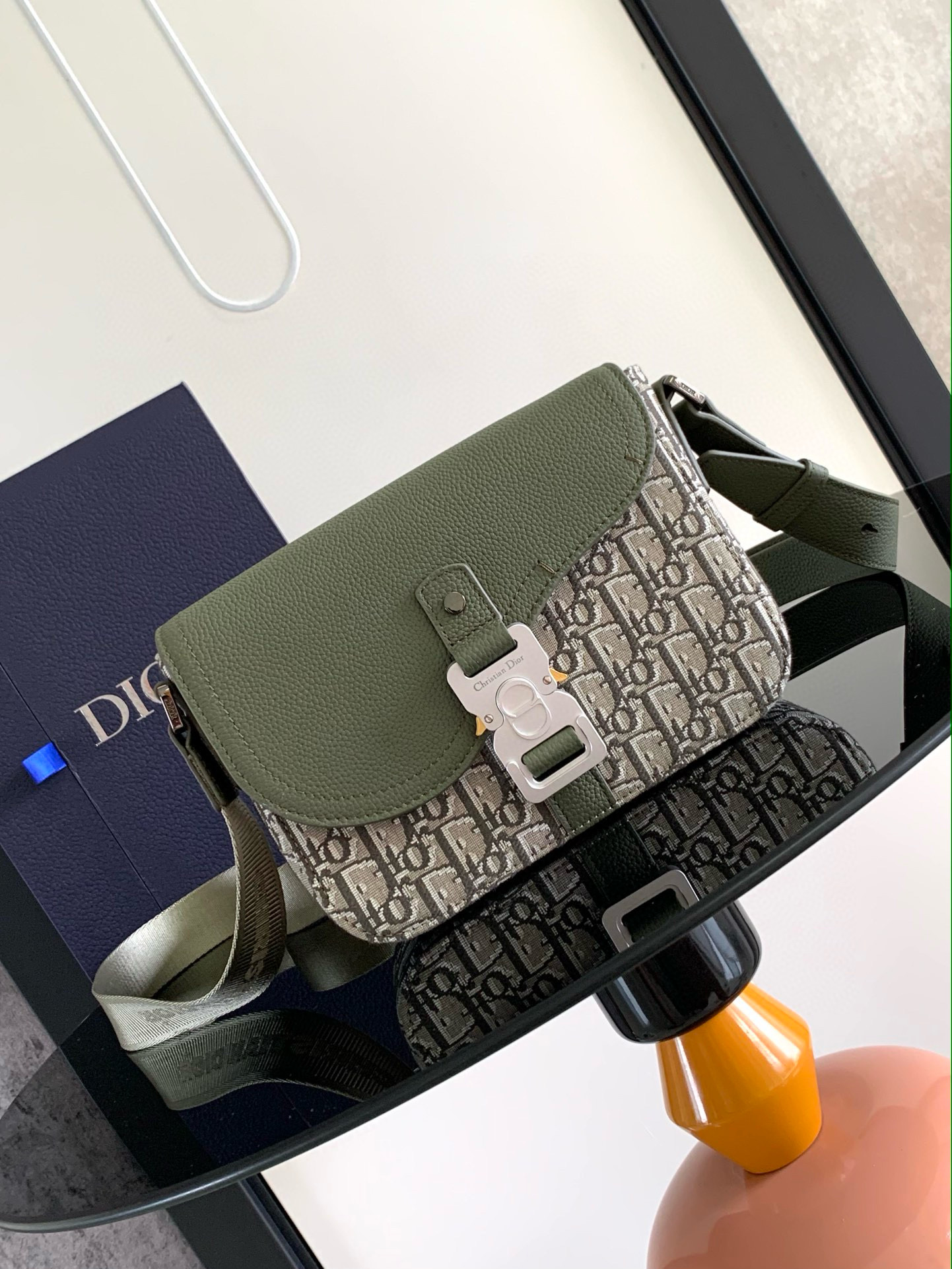 디올 남자가방