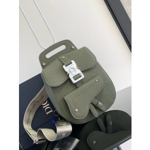 디올 남자가방