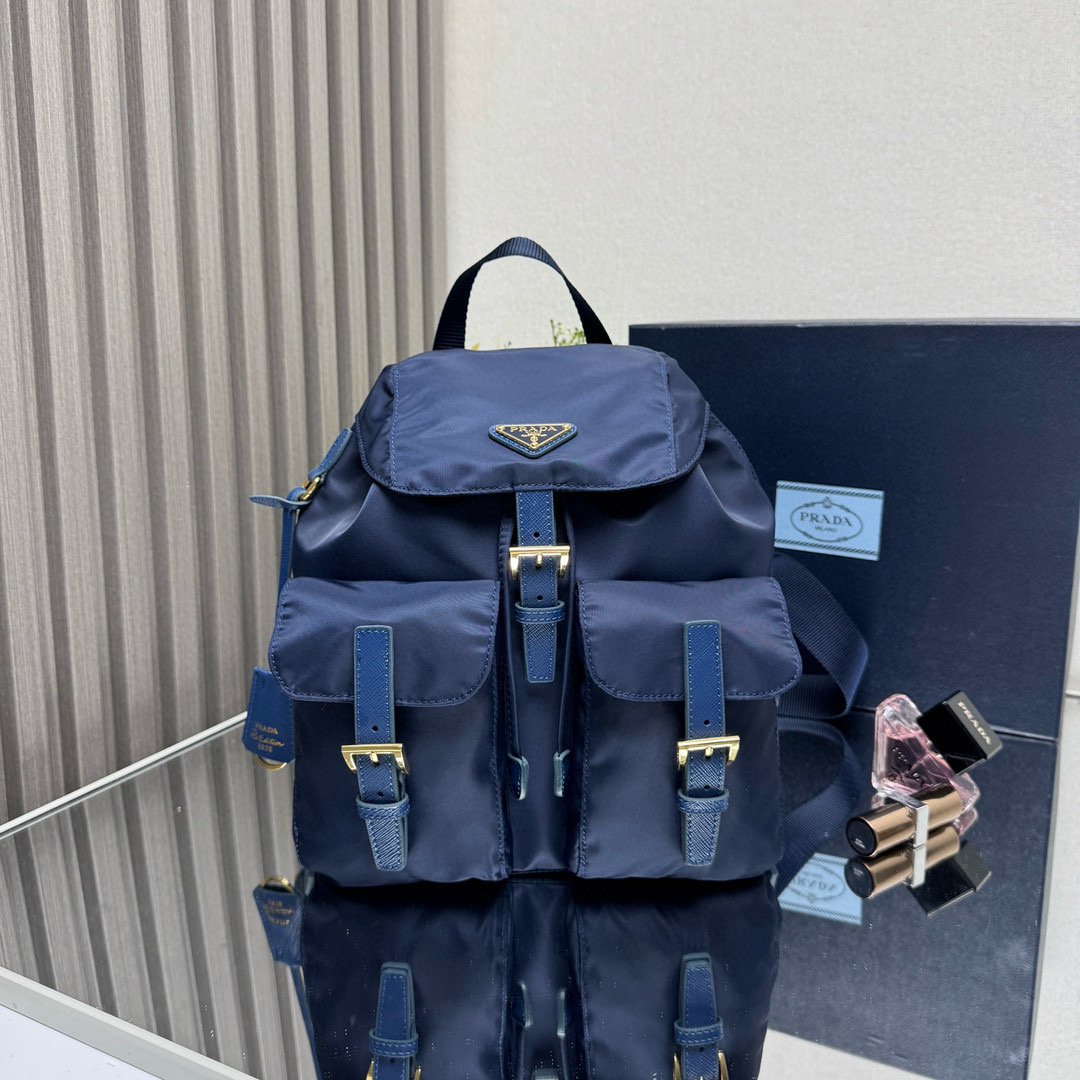 프라다 1BZ677 백팩