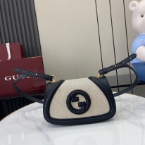구찌 여자가방 815700