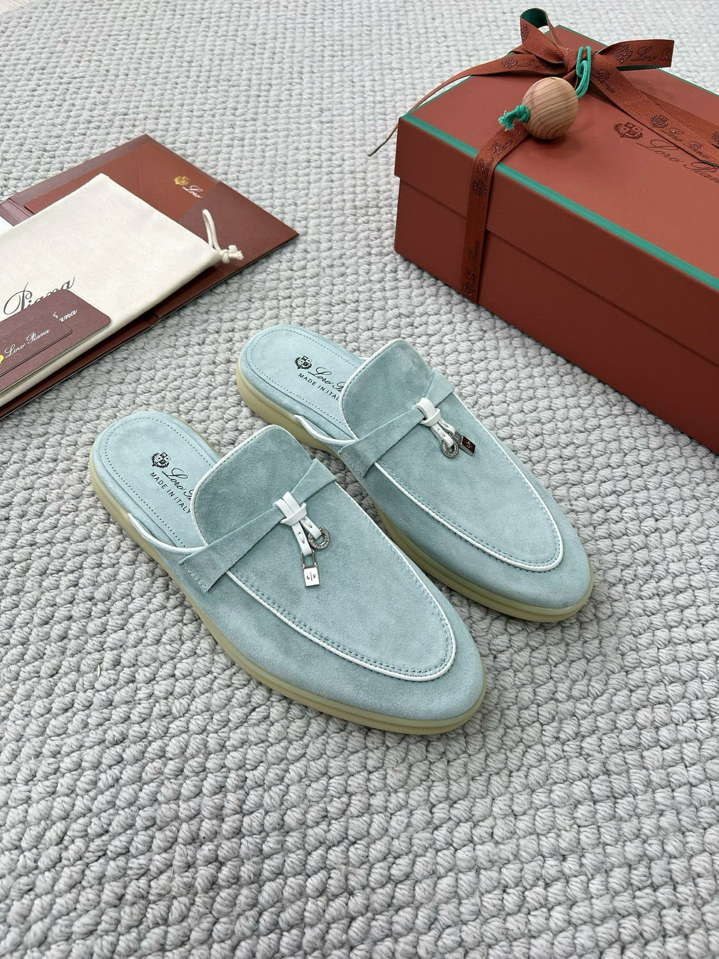 로로피아나 여자 슬리퍼 신발