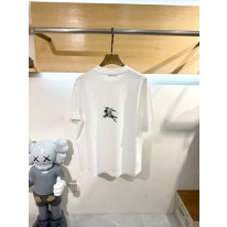버버리 남자 반팔티