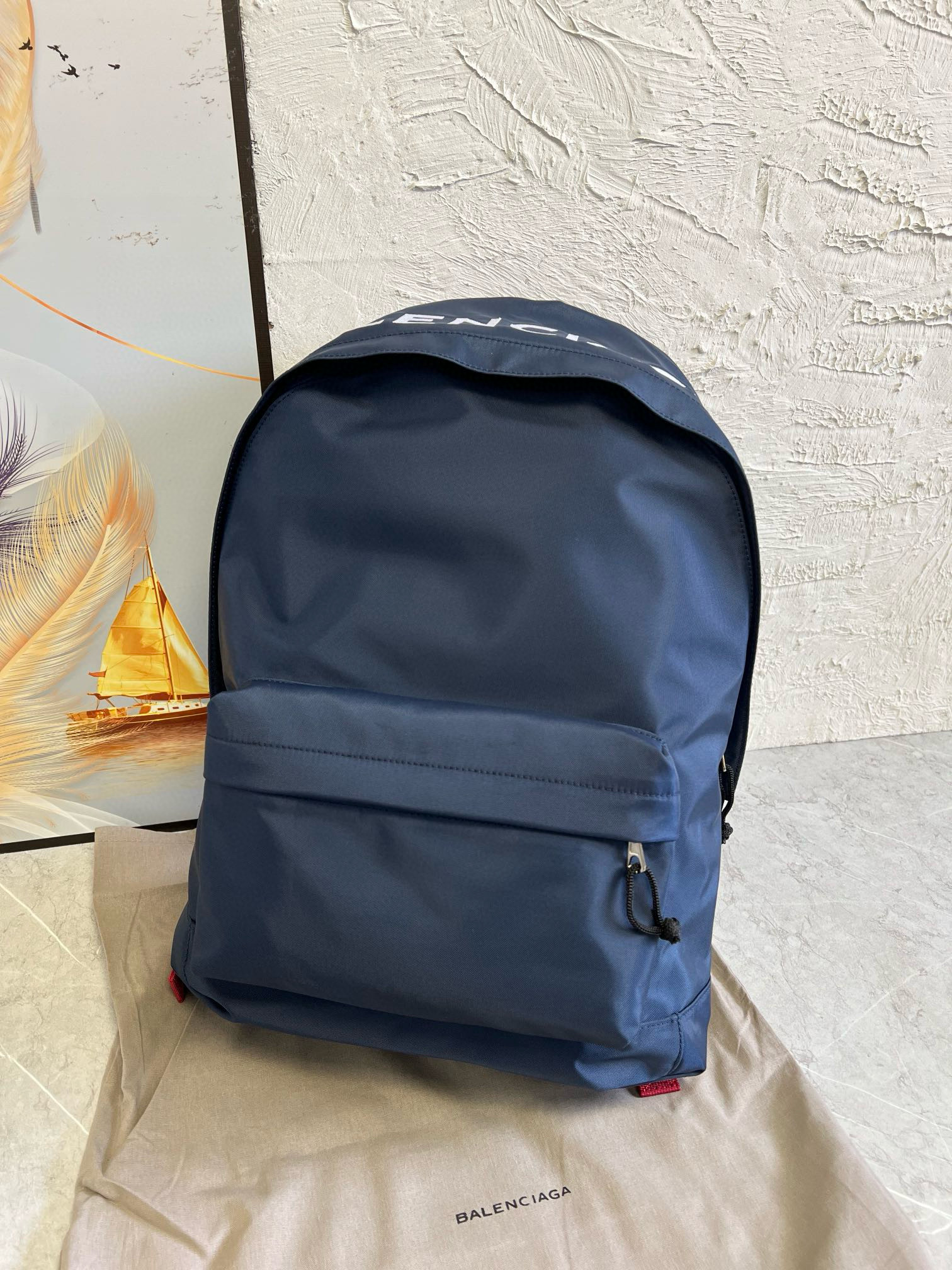 발렌시아가 백팩