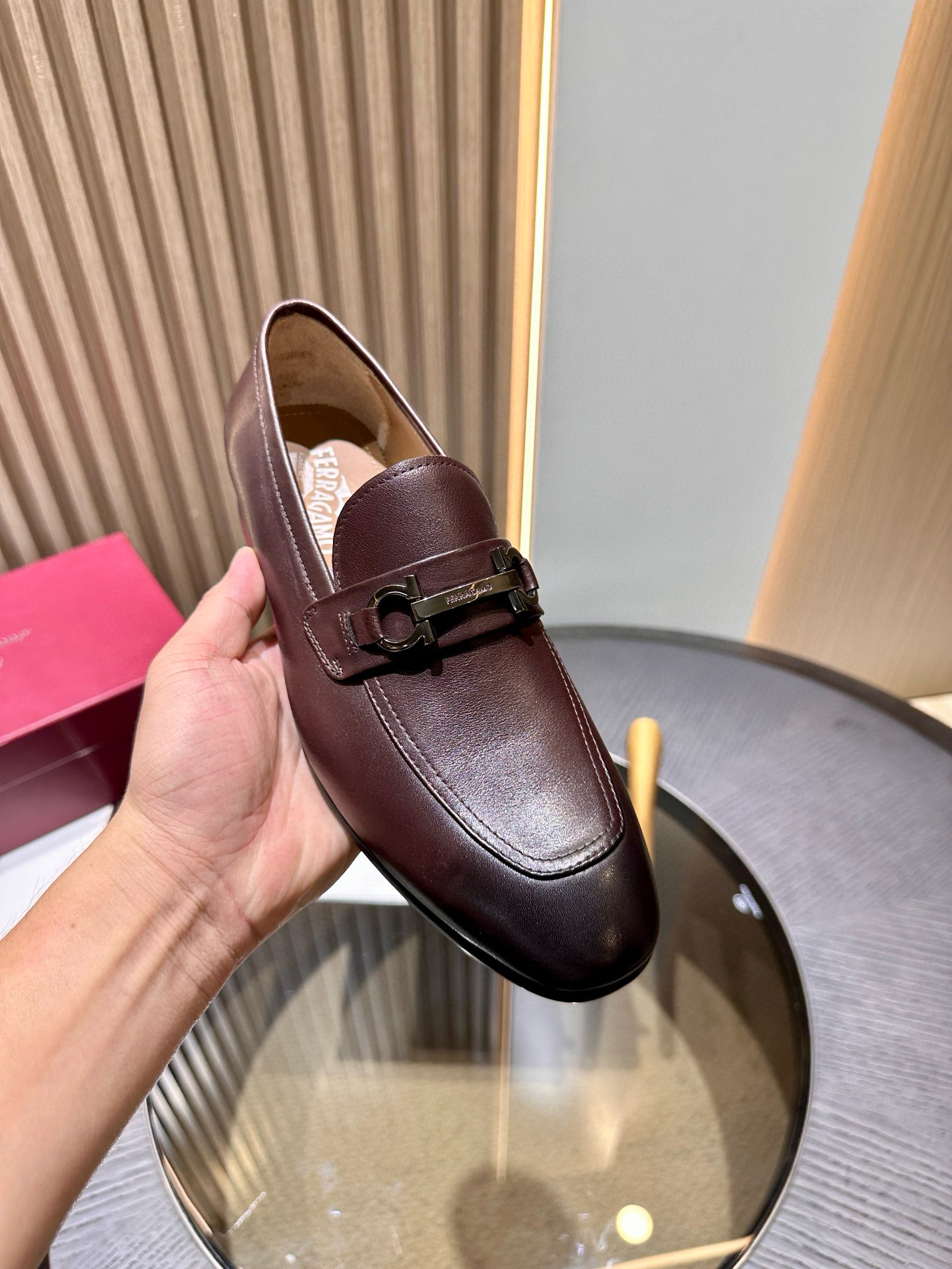 페라가모 남자 구두