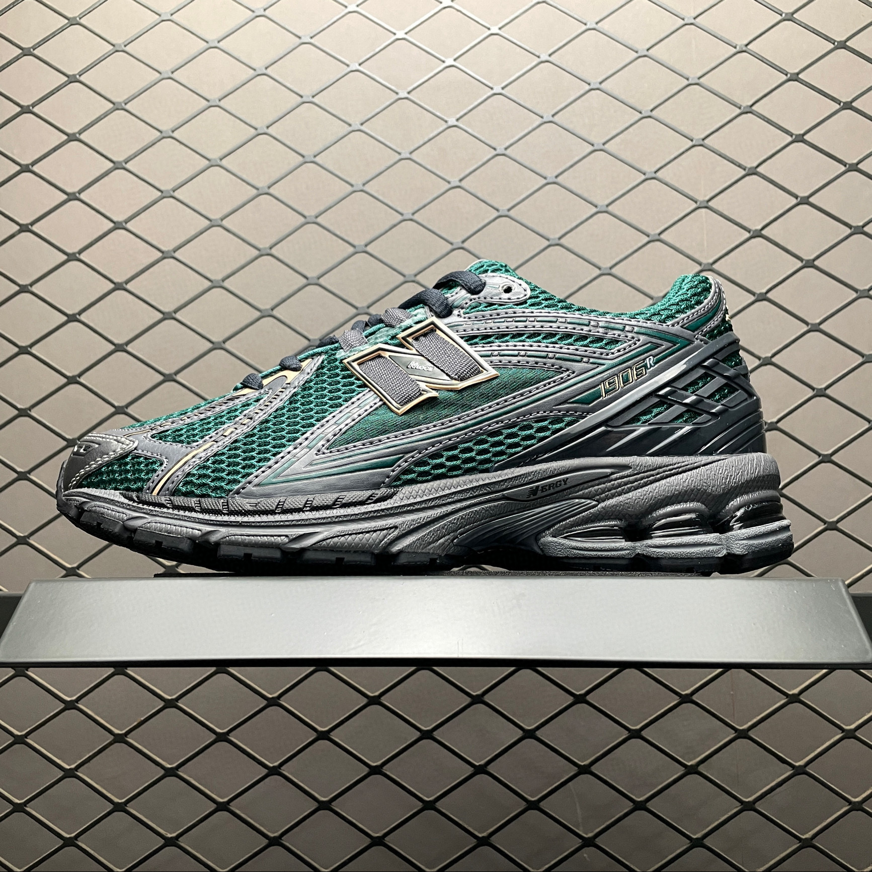 뉴발란스 1906 남녀공용 신발 운동화 스니커즈