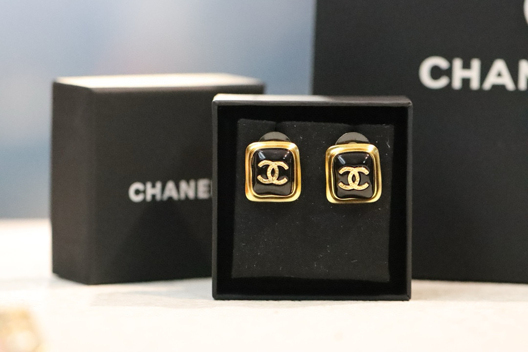 샤넬 귀걸이