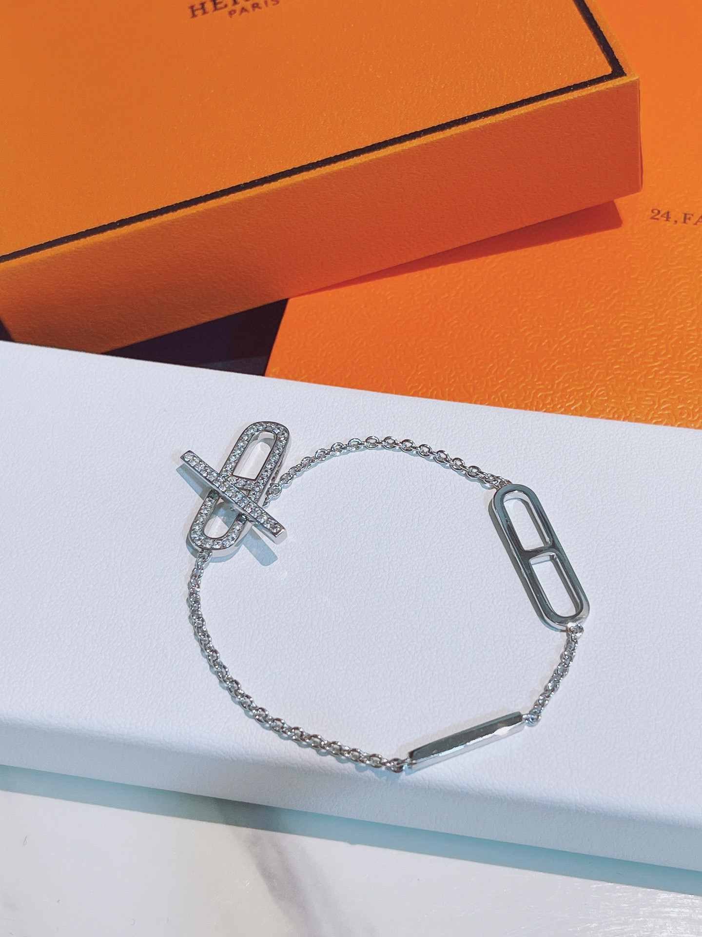 에르메스 팔찌 17사이즈