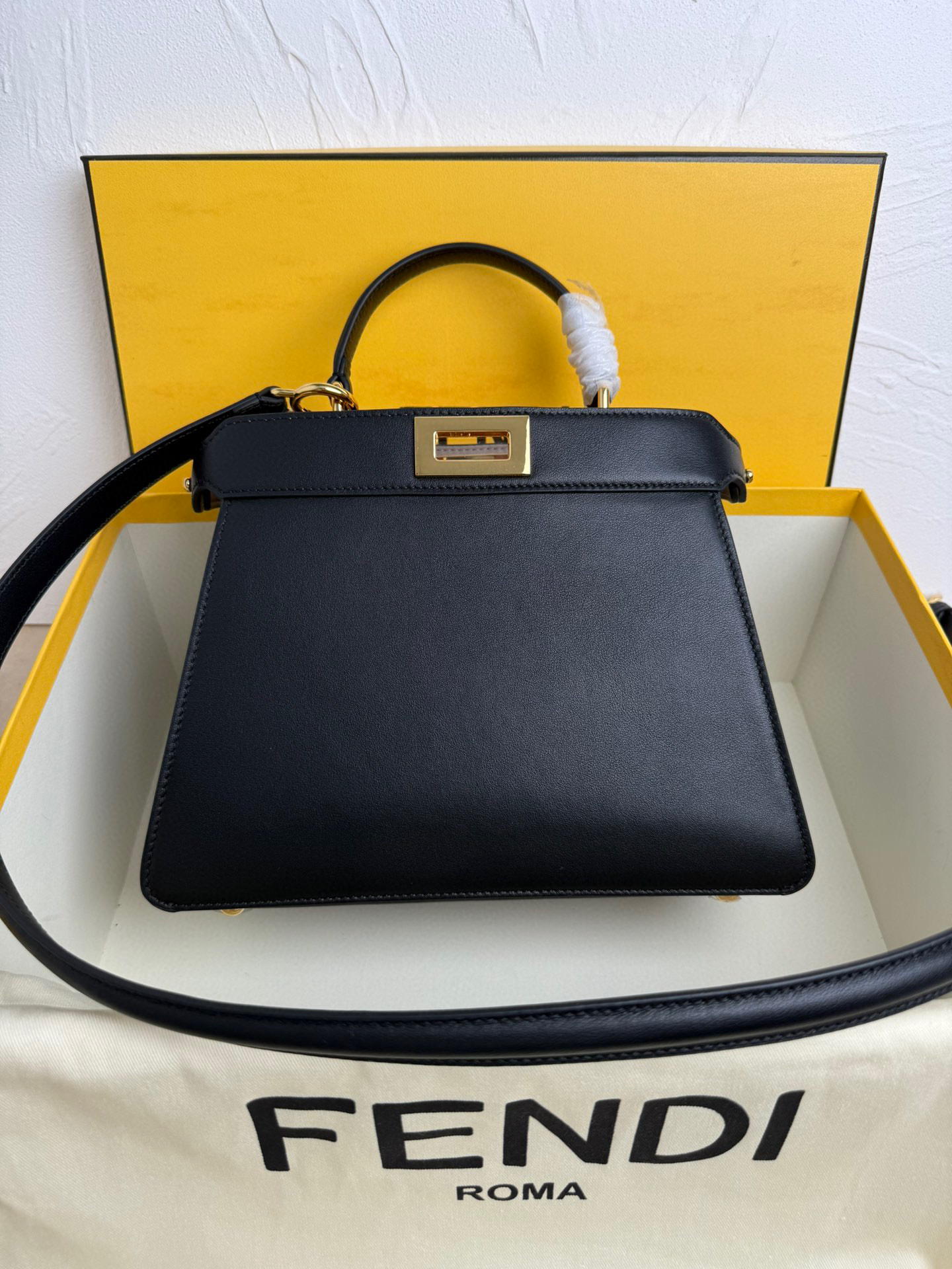 펜디 여자가방 8019