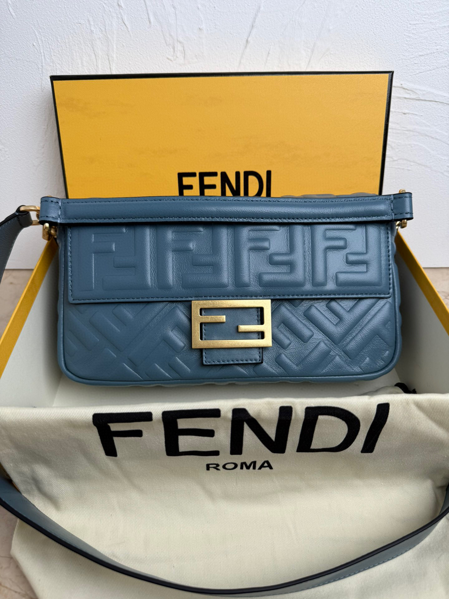 펜디 여자가방 0192m