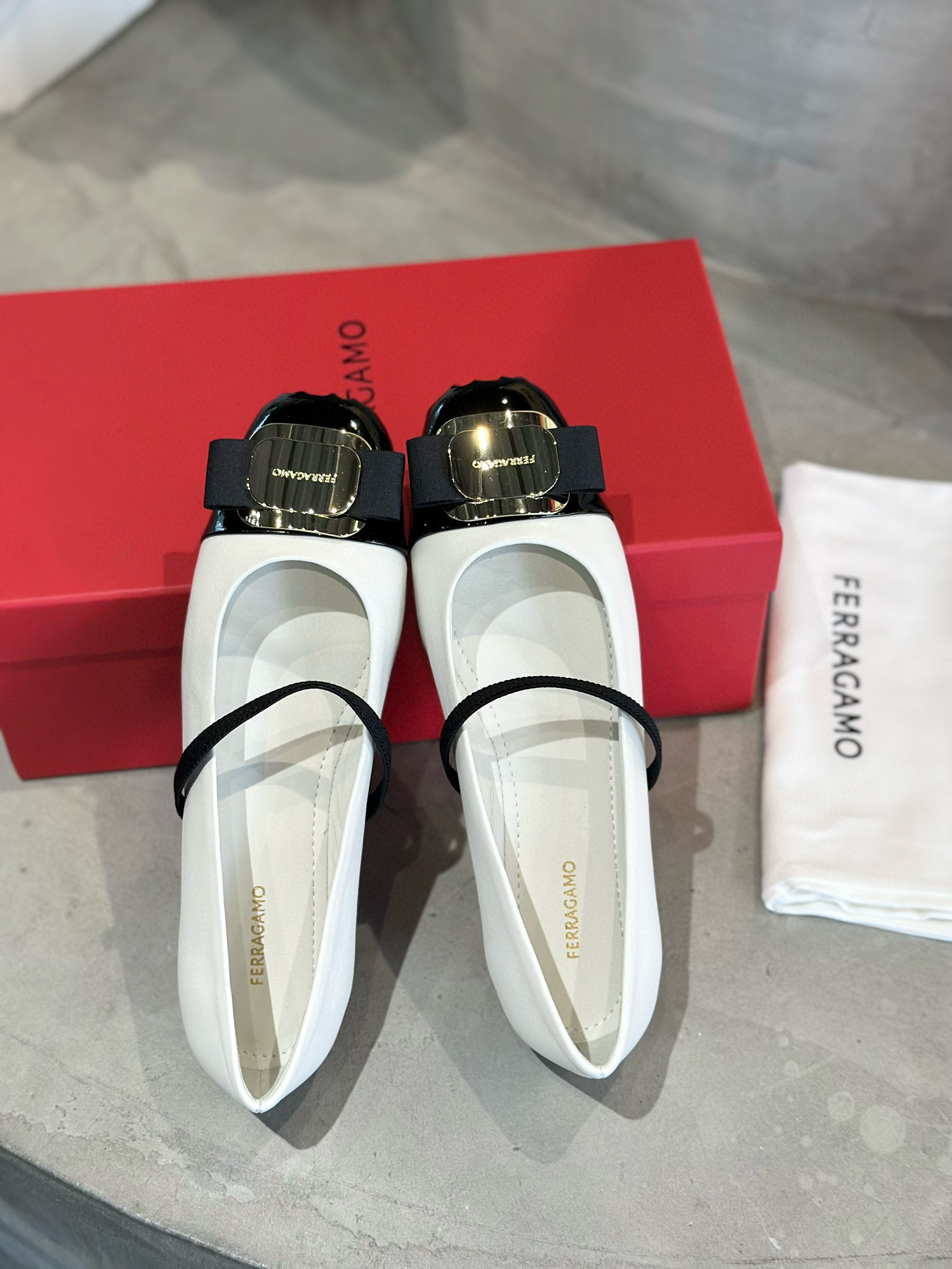 페라가모 4cm 여자 신발 구두
