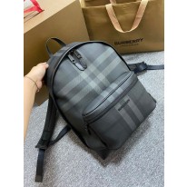 버버리  백팩