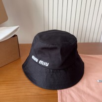 미우미우 모자