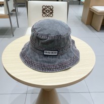 미우미우 모자