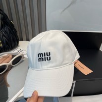 미우미우 모자