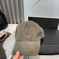 미우미우 모자