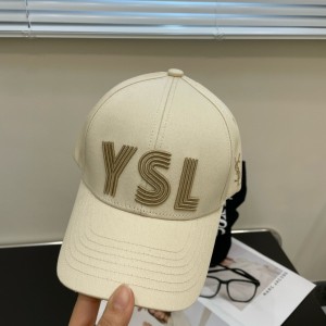 생로랑 모자