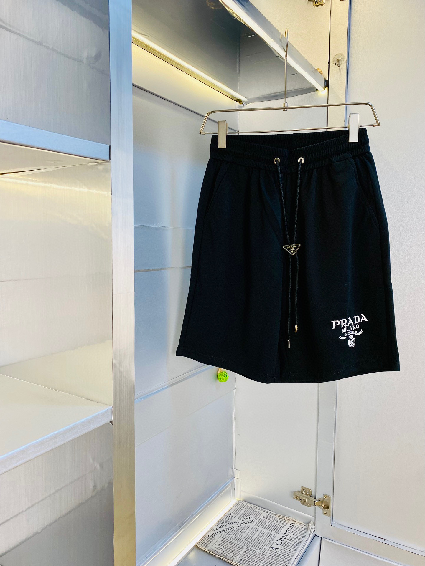 프라다 남자 반바지
