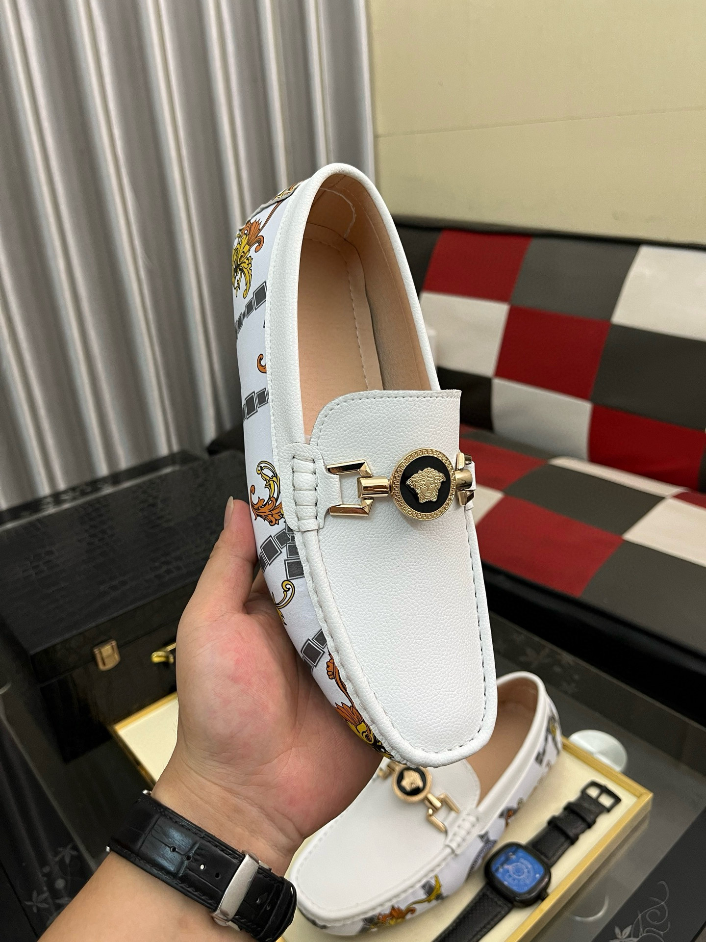 베르사체 남자 구두